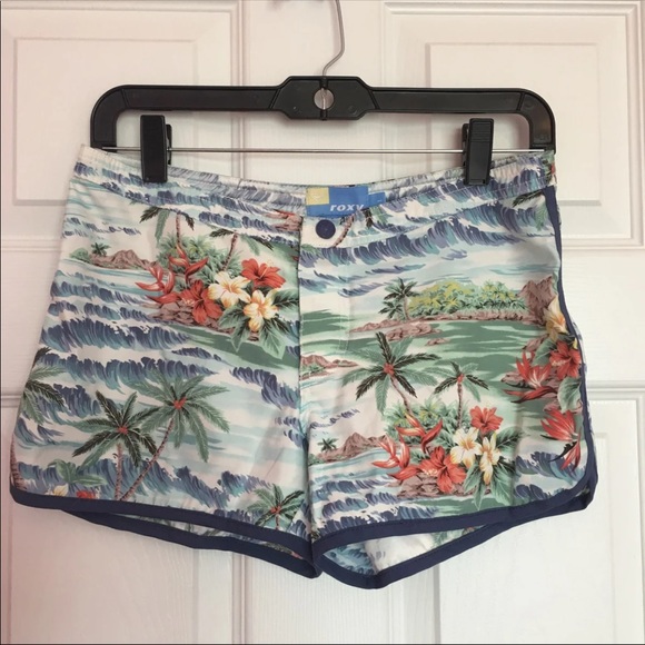 SOLD! Roxy Junior Board Shorts / Swim Cover: 1 - Picture 2 of 5